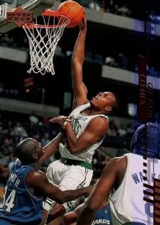 2000-01 Upper Deck #7 - Paul Pierce - Boston Celtics 2000-01 Upper Deck #7 - Paul Pierce - Boston Celtics