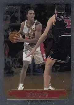 1999-00 Topps Chrome #4 - LaPhonso Ellis - Atlanta Hawks
