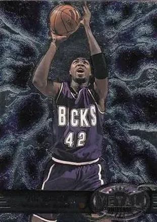 1997-98 Metal Universe #11 - Vin Baker - Milwaukee Bucks