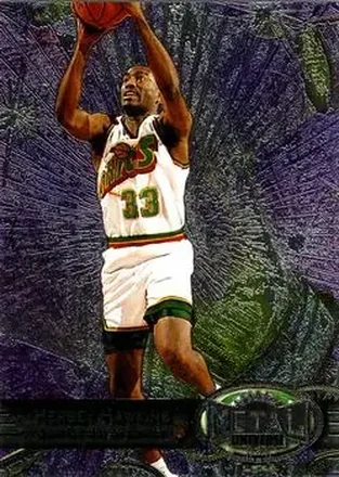 1997-98 Metal Universe #70 - Hersey Hawkins - Seattle SuperSonics