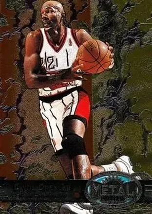 1997-98 Metal Universe #93 Clyde Drexler
