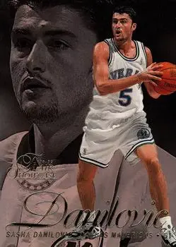 Front of Sasha Danilović