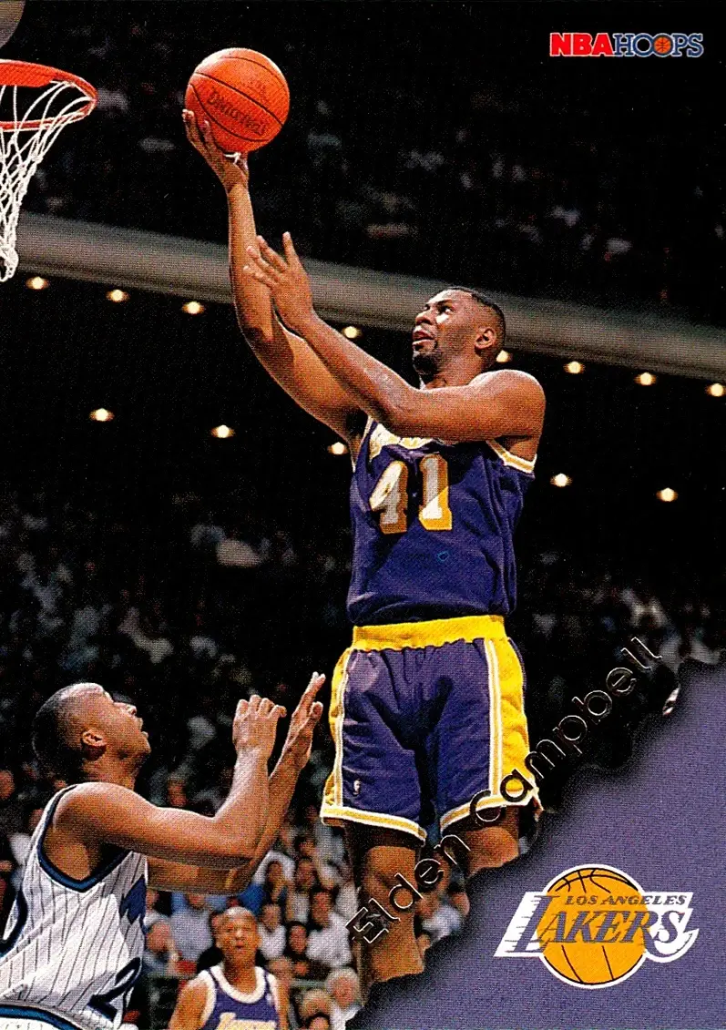 1996-97 Hoops #76 Elden Campbell