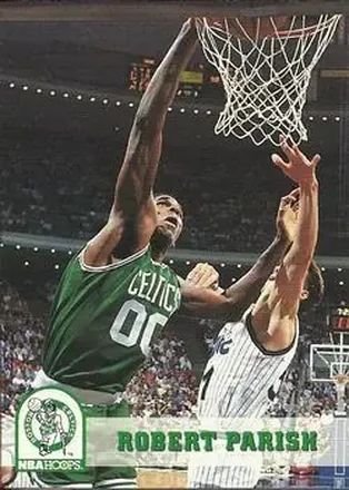 1993-94 Hoops #16 - Robert Parish - Boston Celtics