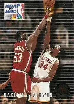 1993-94 SkyBox Premium #6 Hakeem Olajuwon
