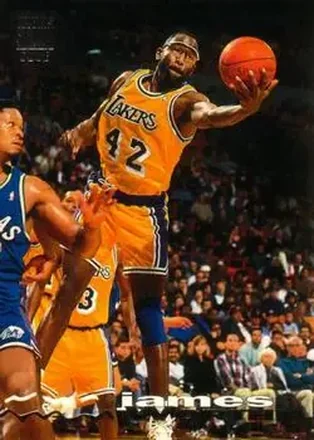 1993-94 Stadium Club #91 - James Worthy - Los Angeles Lakers