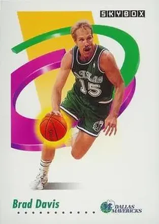 1991-92 SkyBox #58 - Brad Davis - Dallas Mavericks