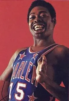 1971 Fleer Harlem Globetrotters #5 - Pablo "Pabs" Robertson - Harlem Globetrotters