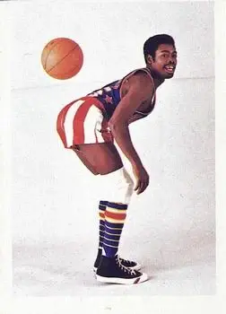 1971 Fleer Harlem Globetrotters #8 - Pablo "Pabs" Robertson - Harlem Globetrotters 1971 Fleer Harlem Globetrotters #8 - Pablo "Pabs" Robertson - Harlem Globetrotters