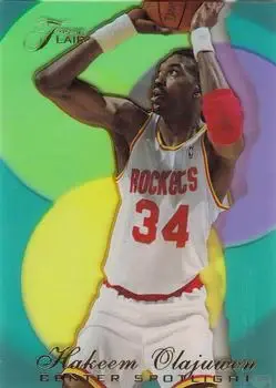 1995-96 Flair #4 Center Spotlight Hakeem Olajuwon