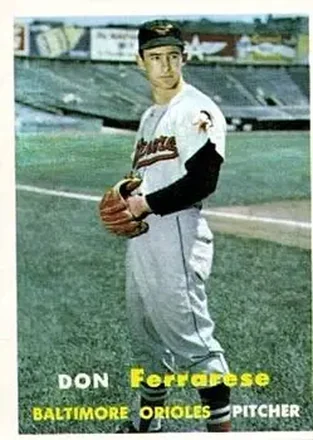 1957 Topps #146 Don Ferrarese