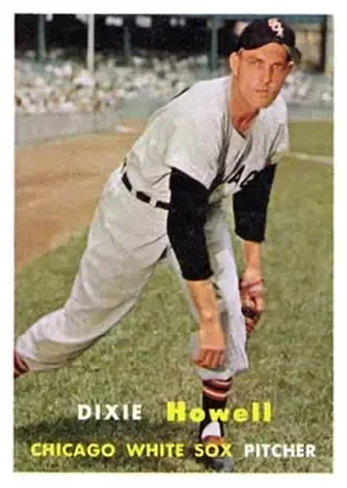 1957 Topps #221 Dixie Howell