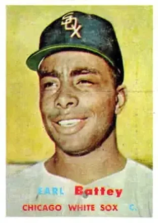 1957 Topps #401 Earl Battey