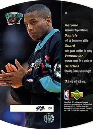 Antonio Daniels back