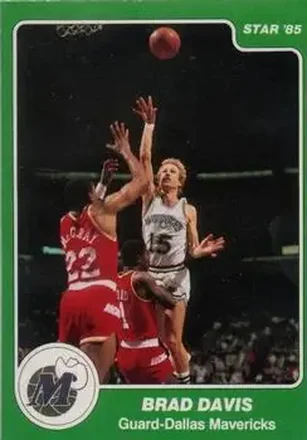 1984-85 Star #253 - Brad Davis - Dallas Mavericks