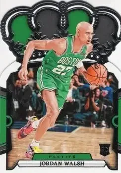 2023-24 Panini Crown Royale feature card