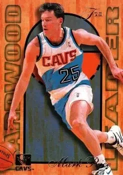 1995-96 Fleer #5 Flair Hardwood Leader Mark Price