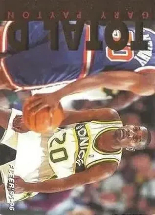1995-96 Fleer #8 Total D Gary Payton