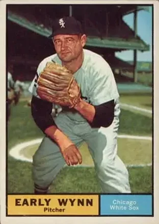 1961 Topps #455 Early Wynn