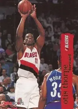 1995-96 Hoops #137 Otis Thorpe