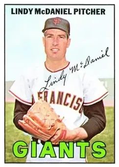 1967 Topps #46 - Lindy McDaniel - San Francisco Giants