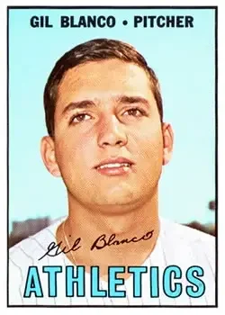 Front of Gil Blanco