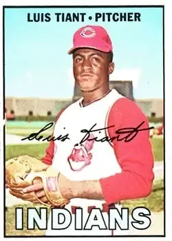 1967 Topps #377 Luis Tiant