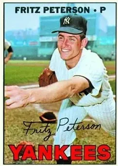 1967 Topps #495 - Fritz Peterson - New York Yankees