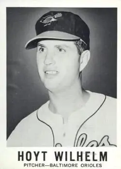 1960 Leaf #69 Hoyt Wilhelm