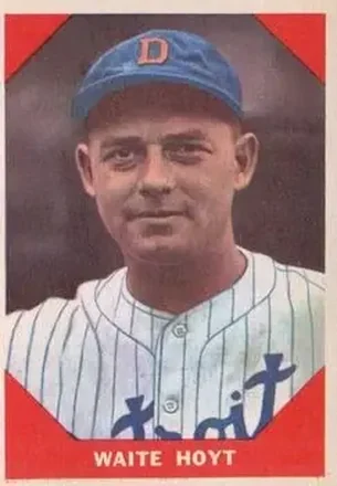 1960 Fleer Baseball Greats #69 Waite Hoyt
