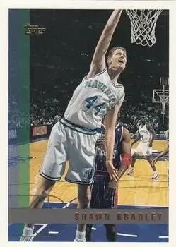 1997-98 Topps #104 Shawn Bradley