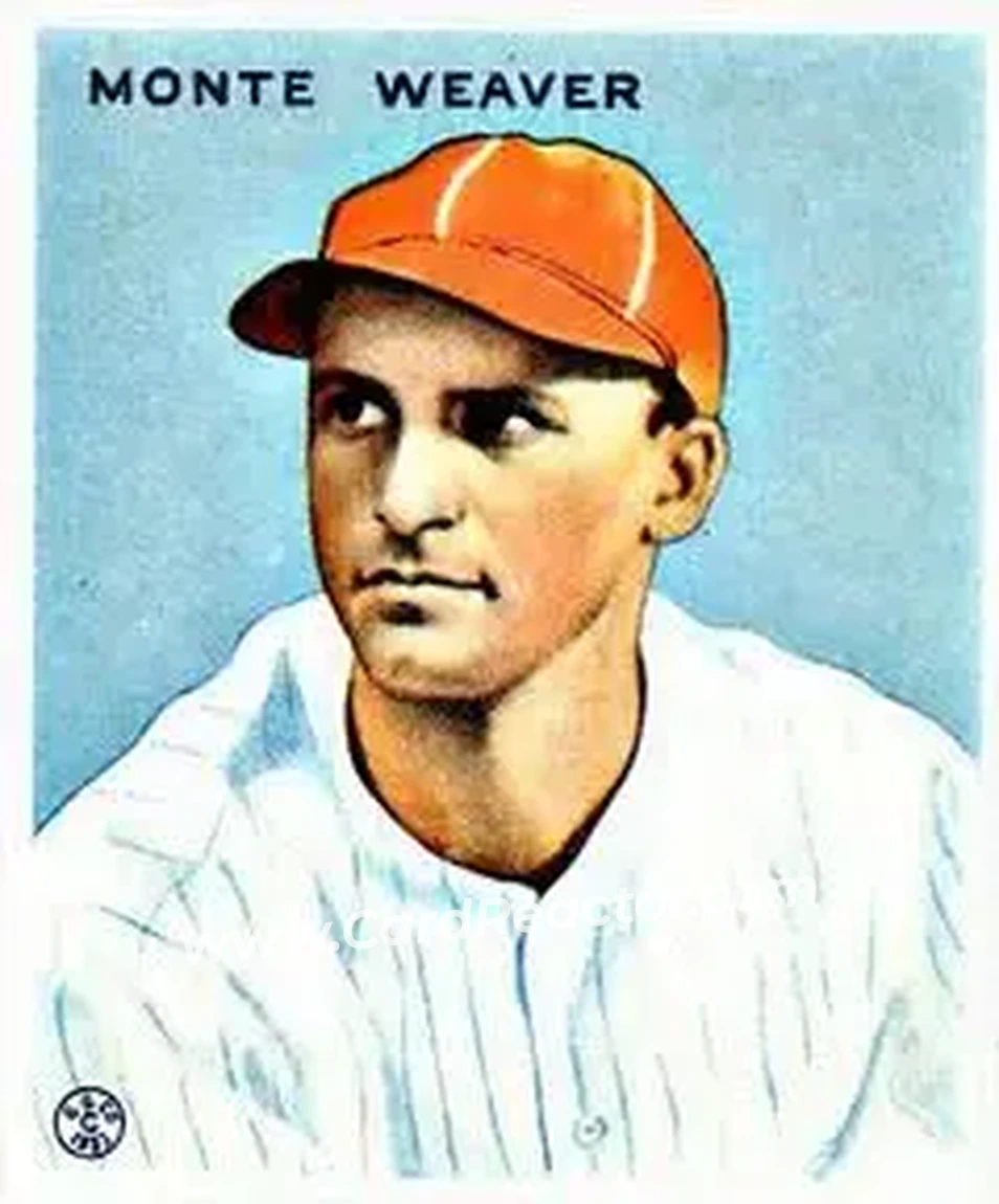 1933 Goudey (R319) #111 Monte Weaver