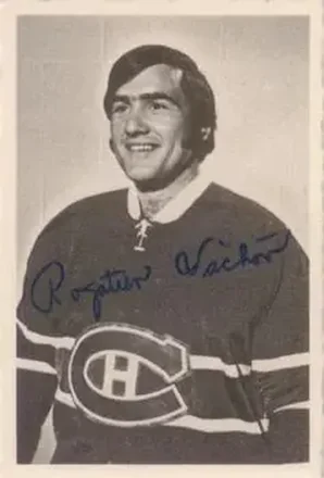 1970-71 O-Pee-Chee #22 Deckle Edge Photos Rogatien Vachon