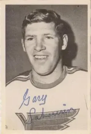 1970-71 O-Pee-Chee #28 Deckle Edge Photos Gary Sabourin