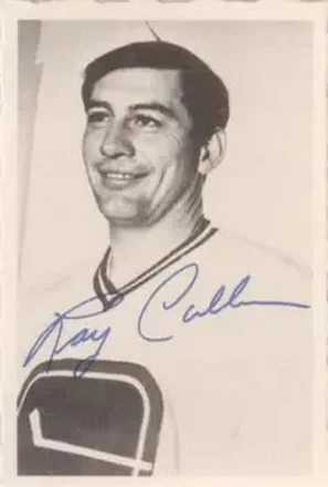1970-71 O-Pee-Chee #31 Deckle Edge Photos Ray Cullen