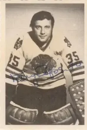 1970-71 O-Pee-Chee #32 Deckle Edge Photos Tony Esposito