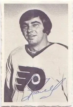 1970-71 O-Pee-Chee #35 Deckle Edge Photos Doug Favell