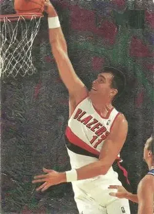1995-96 Metal #7 Tempered Steel Arvydas Sabonis
