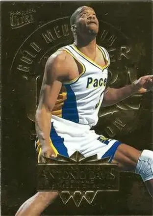 1995-96 Ultra #72 Gold Medallion Antonio Davis