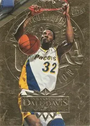 1995-96 Ultra #73 Gold Medallion Dale Davis