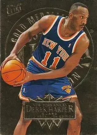 1995-96 Ultra #118 Gold Medallion Derek Harper