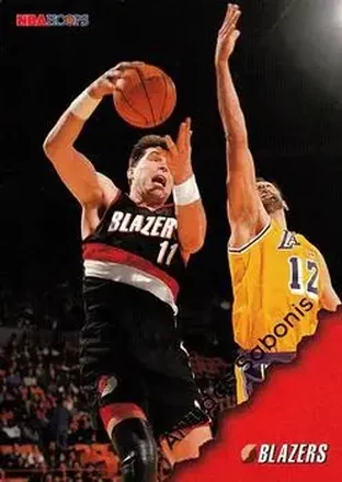 1996-97 Hoops #130 Arvydas Sabonis