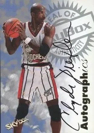 1997-98 SkyBox Premium #NNO Autographics Clyde Drexler
