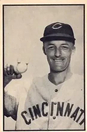 1953 Bowman Black & White #21 Bud Podbielan