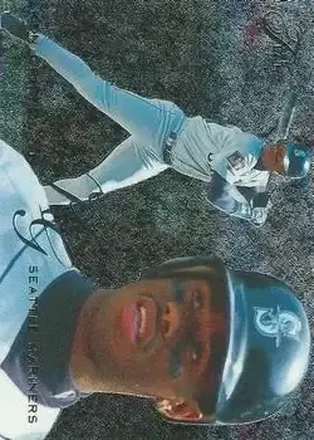1995 Flair #81 Ken Griffey Jr.