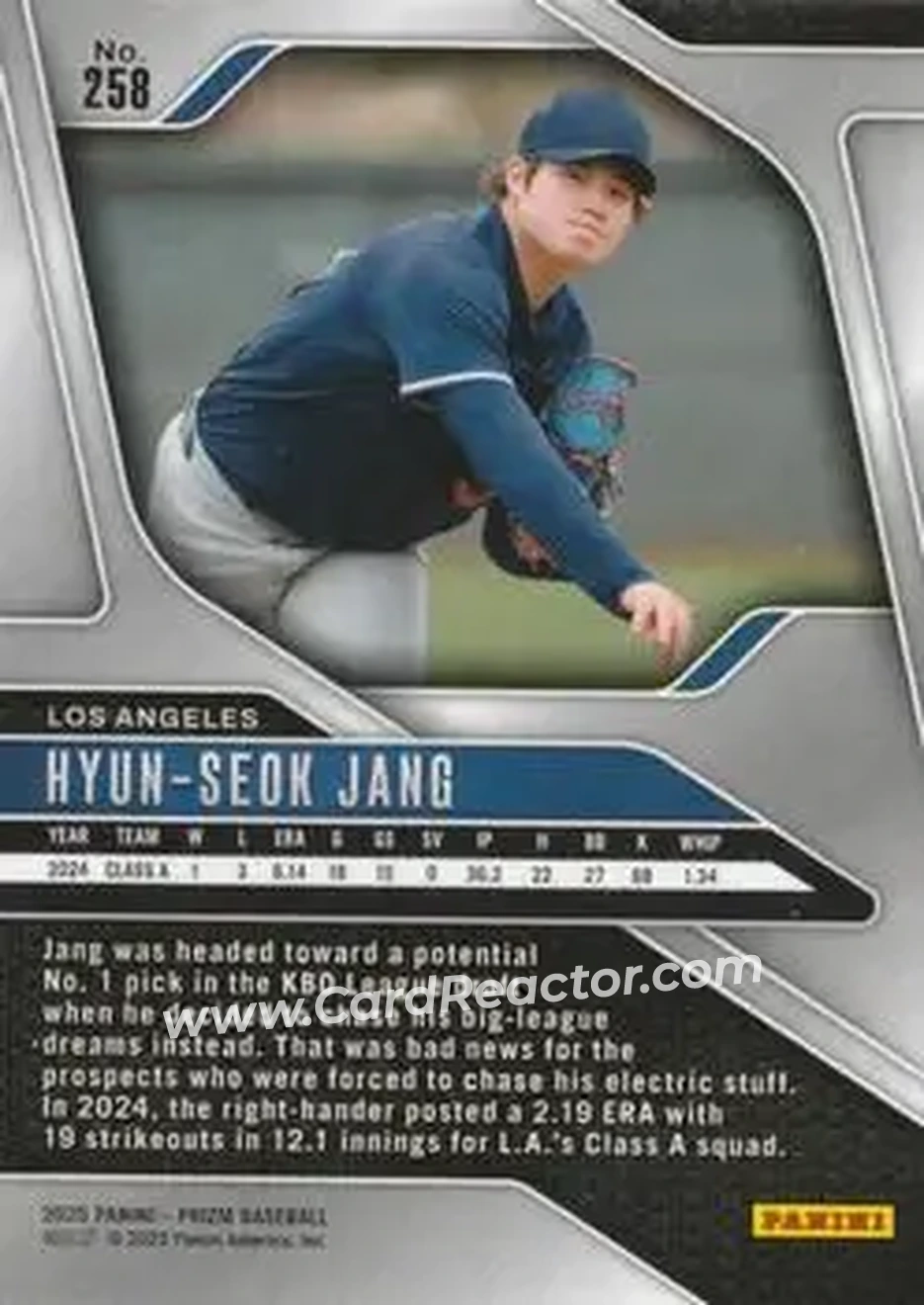 Back of Hyun-Seok Jang