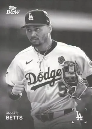 2025 Topps Black & White #016 Mookie Betts