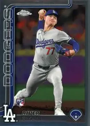 2025 Topps Chrome #18 River Ryan