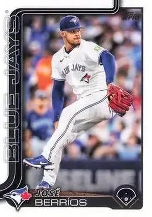 2025 Topps #33 José Berríos