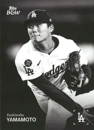 2025 Topps Black & White #063 Yoshinobu Yamamoto